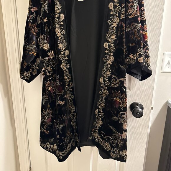 NWT Chico's Cardigan - Picture 3 of 4